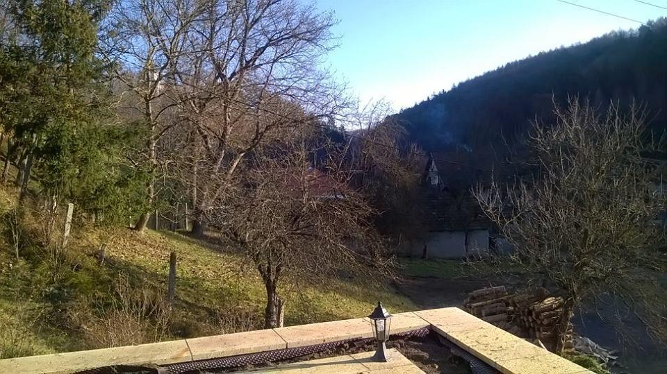 Zempleni Pitvaros Piheno Telkibánya Exterior foto