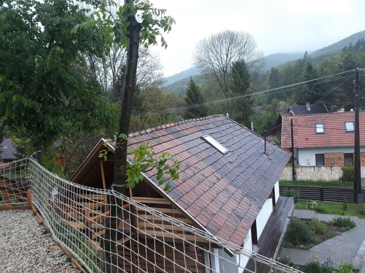 Zempleni Pitvaros Piheno Telkibánya Exterior foto