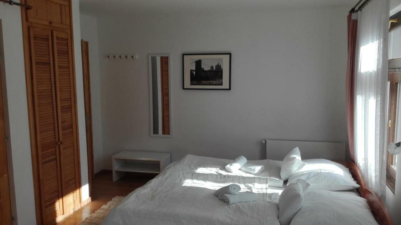 Zempleni Pitvaros Piheno Telkibánya Exterior foto